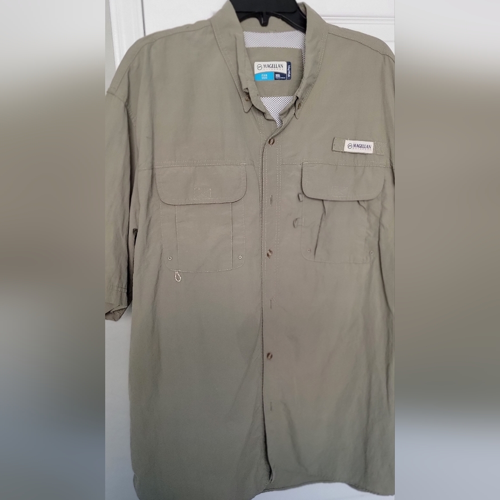 XXL Magellan Outdoors Men's Laguna Madre Solid Short Sleeve Fishing Shirt
